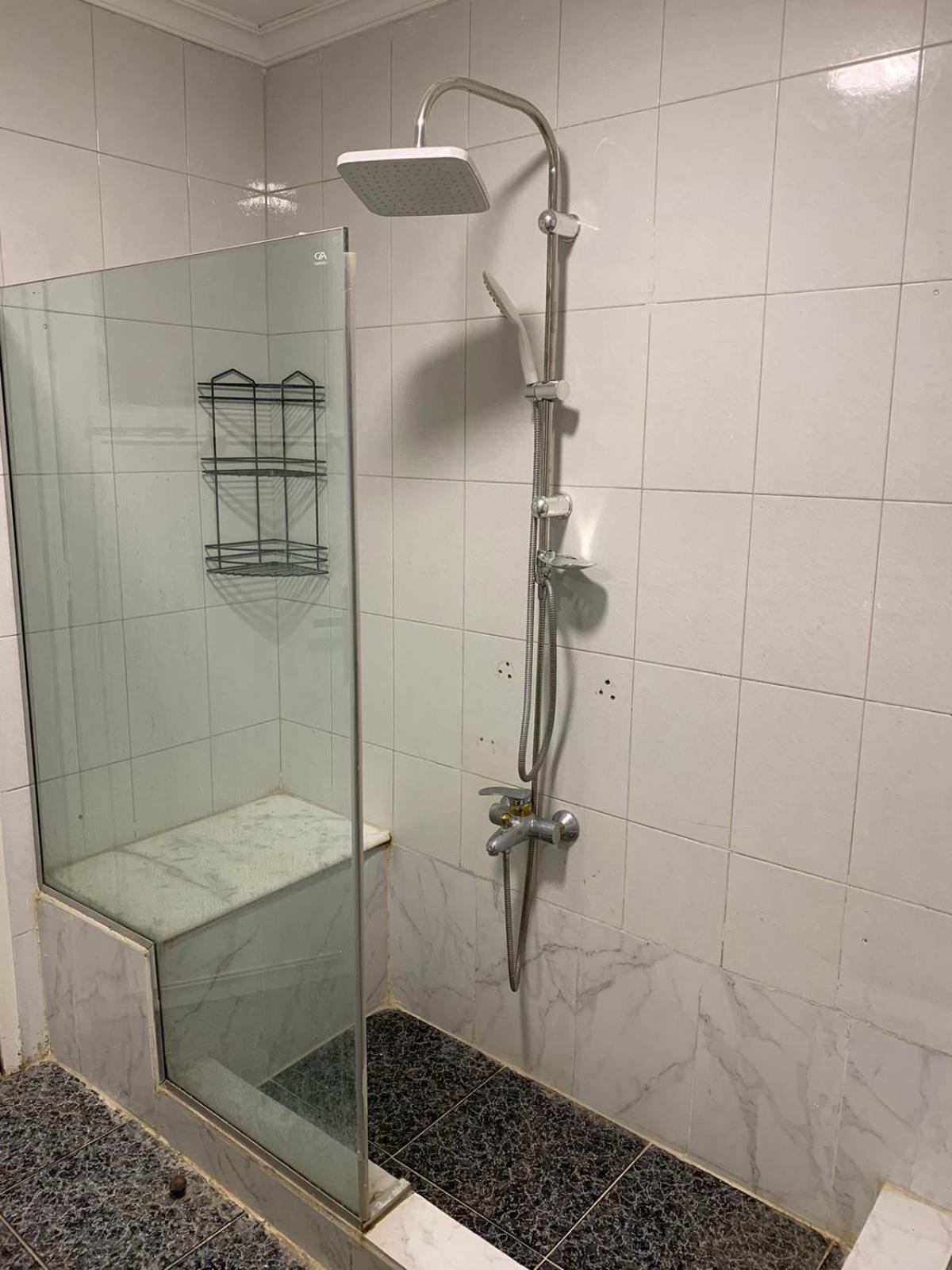 Cozy 10 To 15 Min Driving To International Airport Apartment *