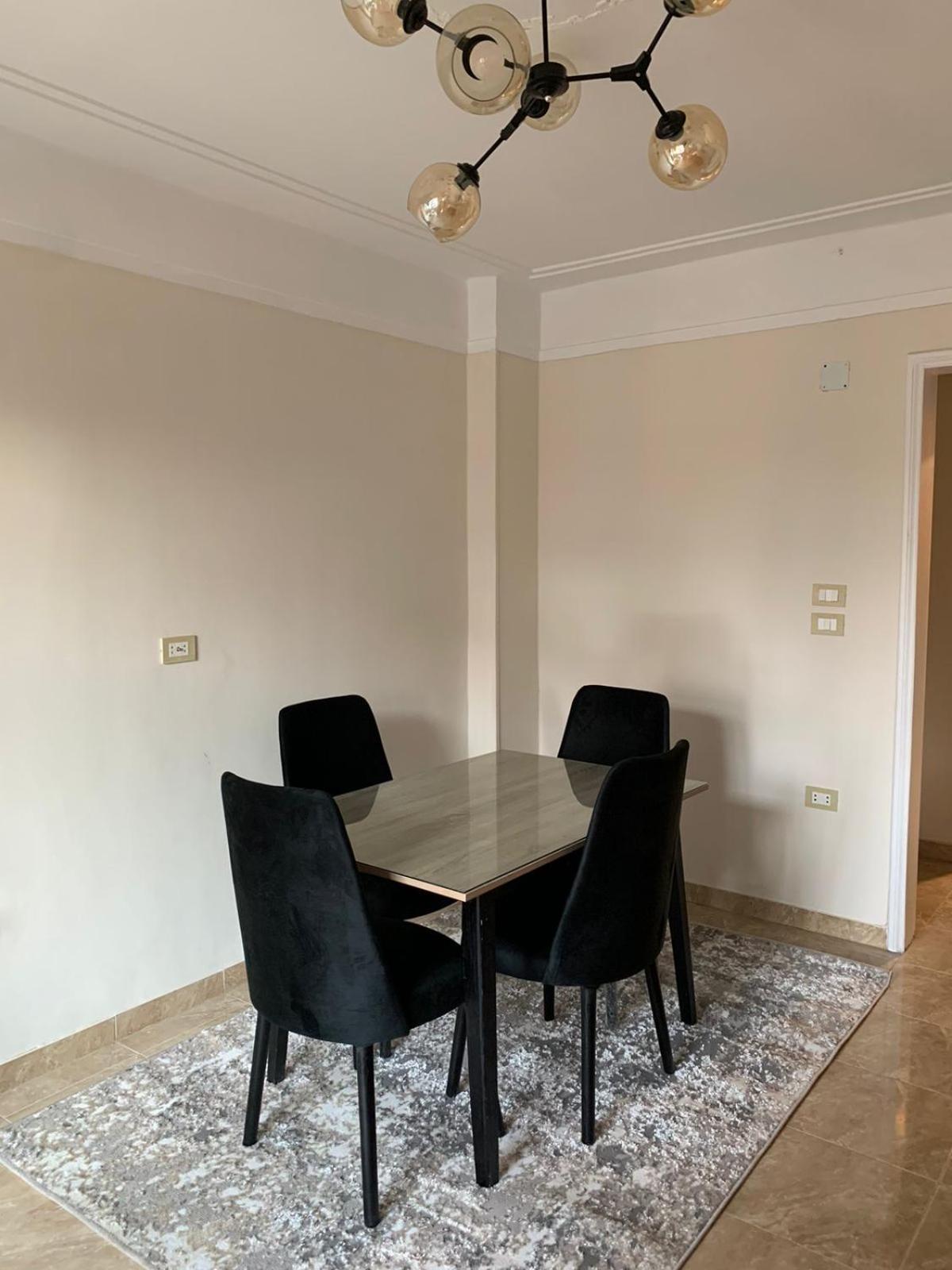 Cozy 10 To 15 Min Driving To International Airport Apartment Cairo