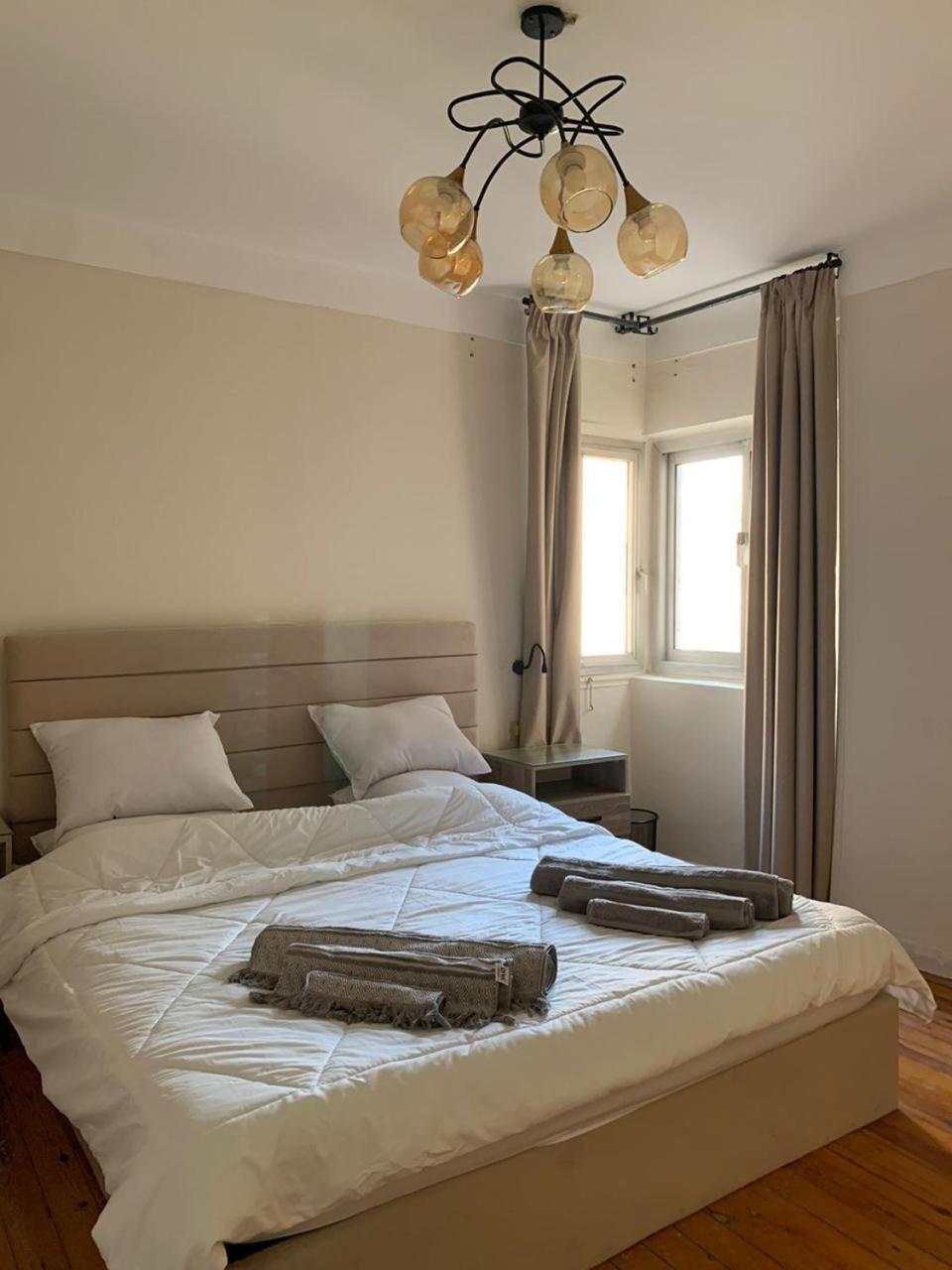 Apartment Cozy 10 To 15 Min Driving To International Airport *
